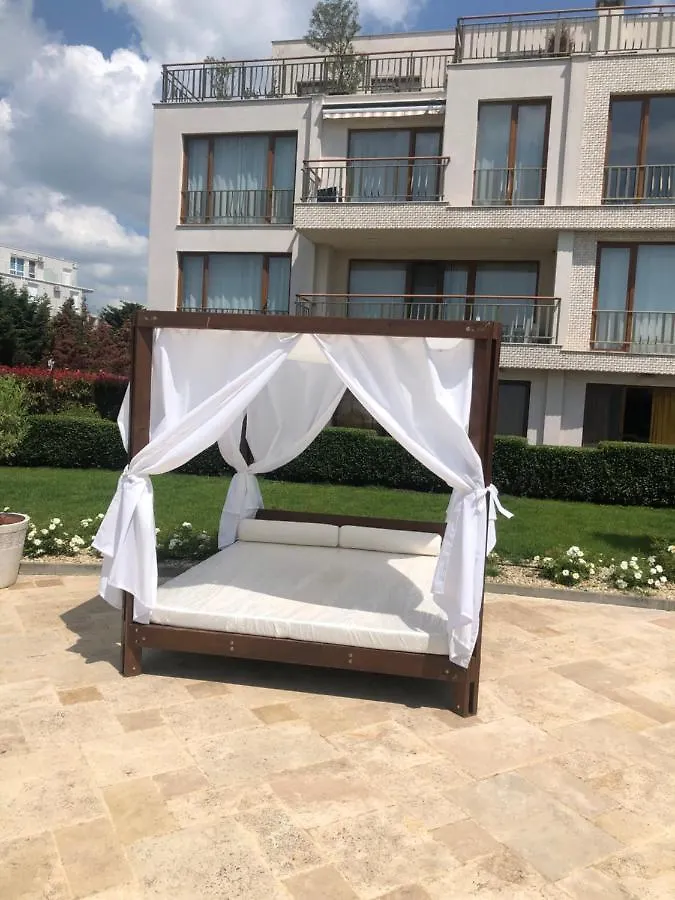 Apartment Diamond Sarafovo Burgas 0*,