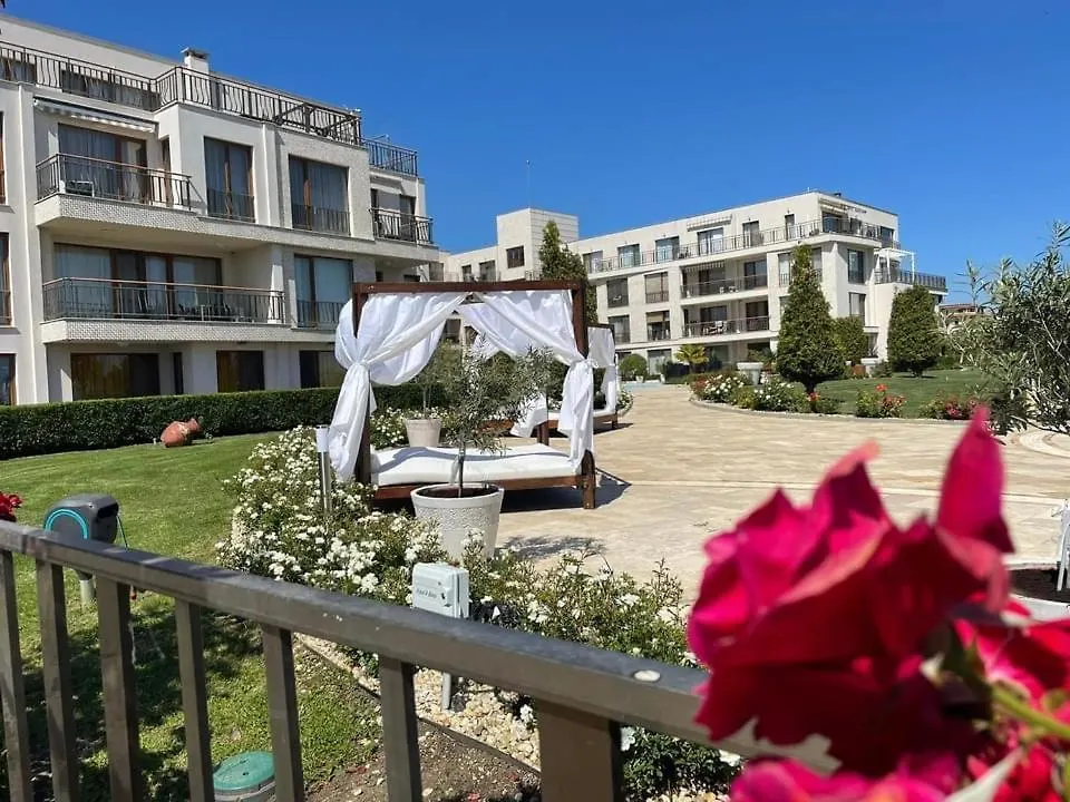 Apartment Diamond Sarafovo Burgas 0*,  Bulgaria